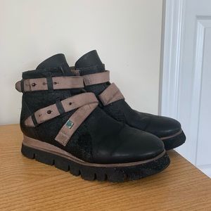 Womens Leather Boots